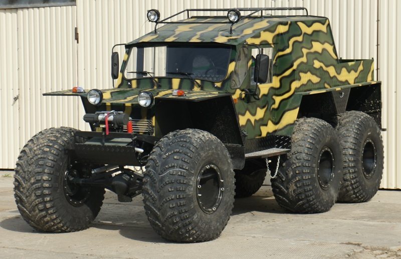 Снегоболотоход на шинах Я-673